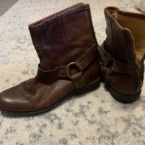 Frye Veronica Harness Bootie size 8 1/2